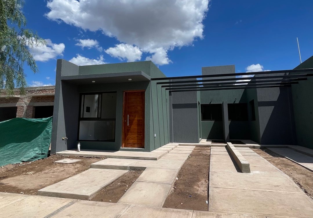 VENTA Bº PRIVADO CASA 3 HAB 2 BAÑOS (1 EN SUITE)
