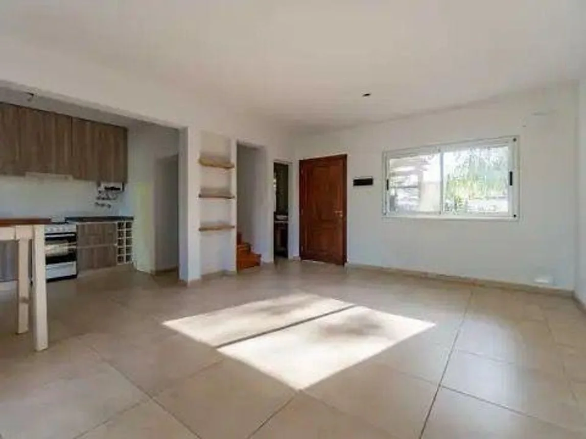 PH en venta en Funes, foto 2