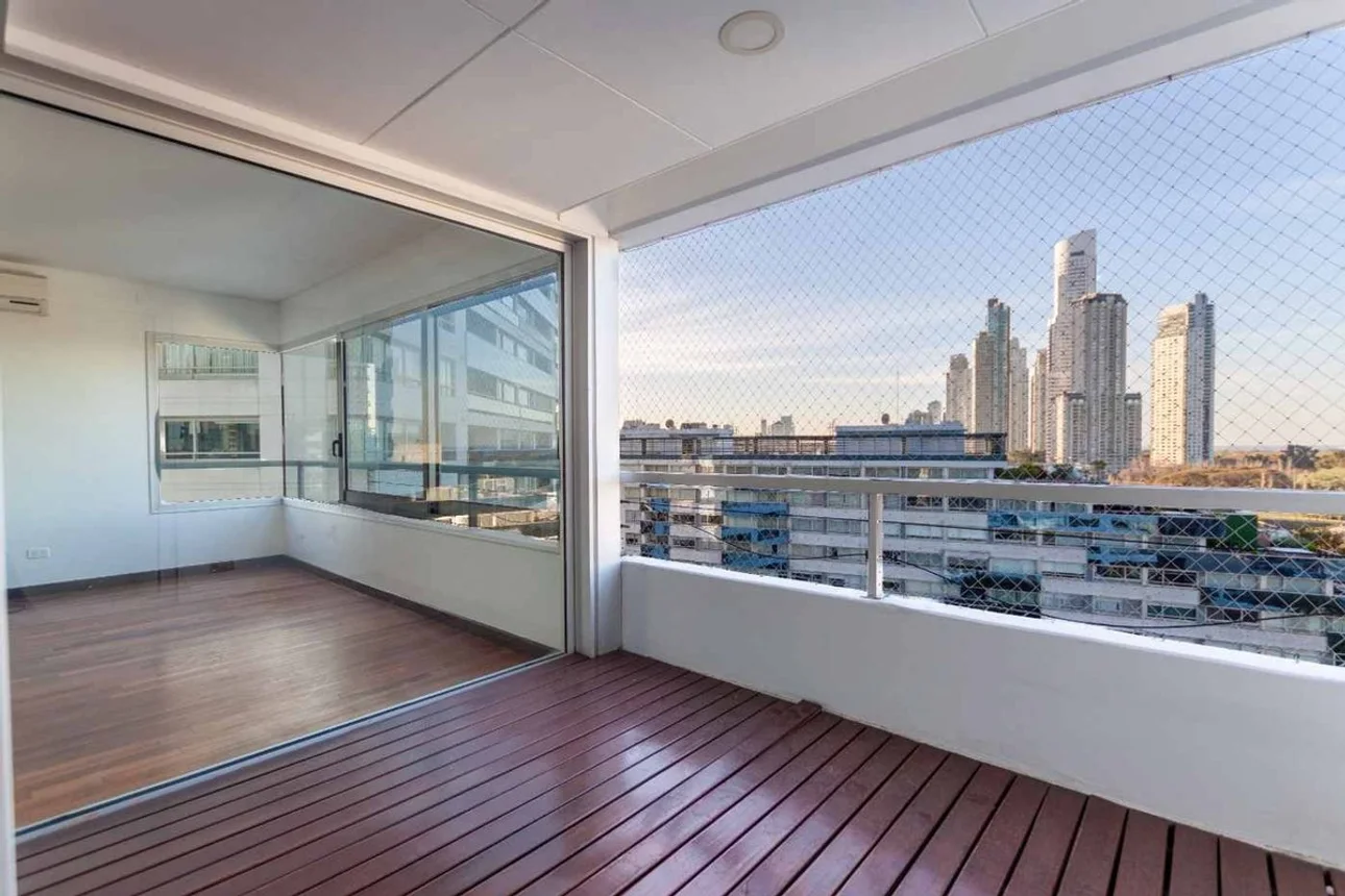 Departamento de 3 ambientes en venta en Puerto Madero, Julieta Lanteri 1700, foto 2