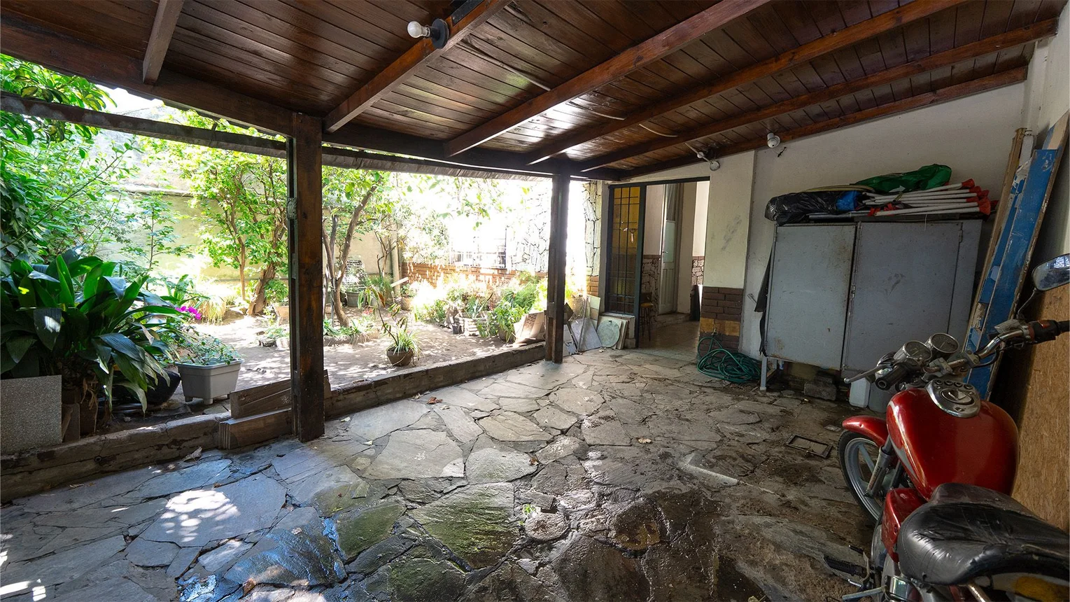 Casa de 7 ambientes en venta en Villa Pueyrredón, Bolivia 5700, foto 3