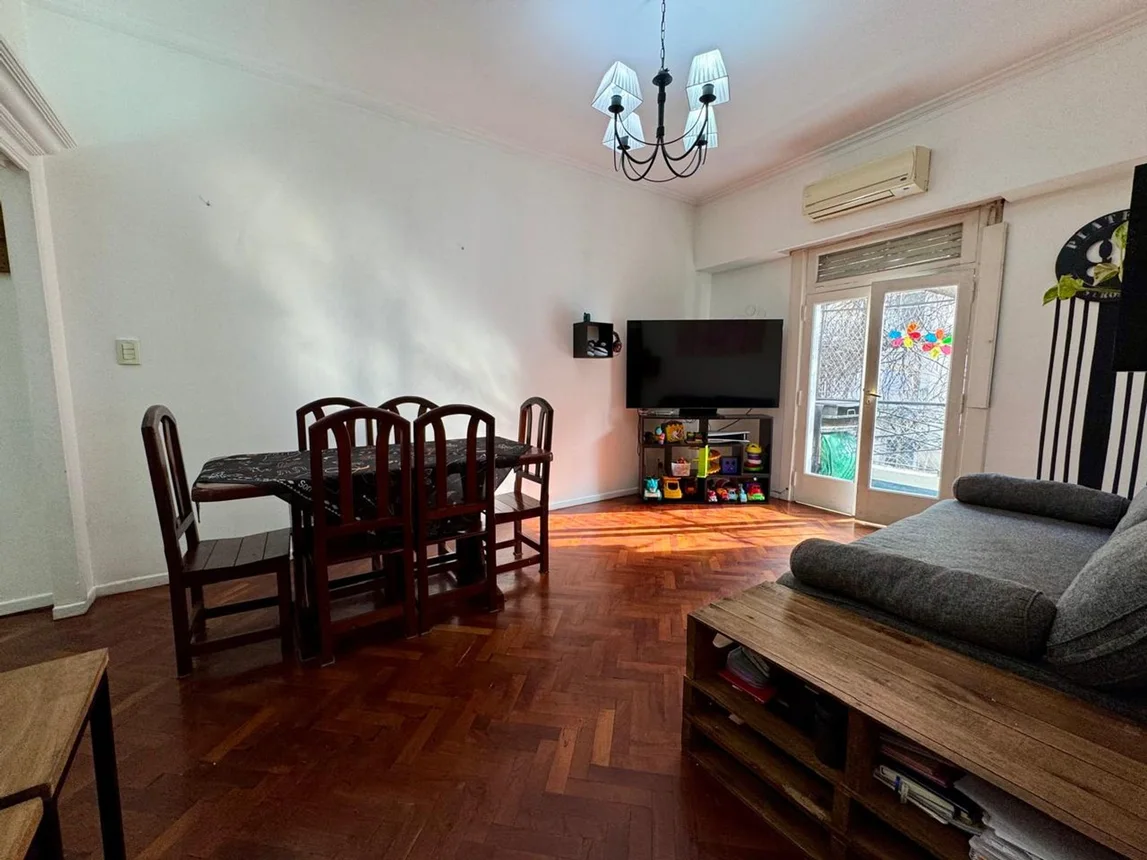 PH de 3 ambientes en venta en Flores, Yerbal 2500, foto 2