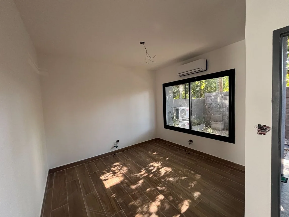 Casa dúplex de 4 ambientes en venta en Beccar, Isabel la Católica 1900, foto 3