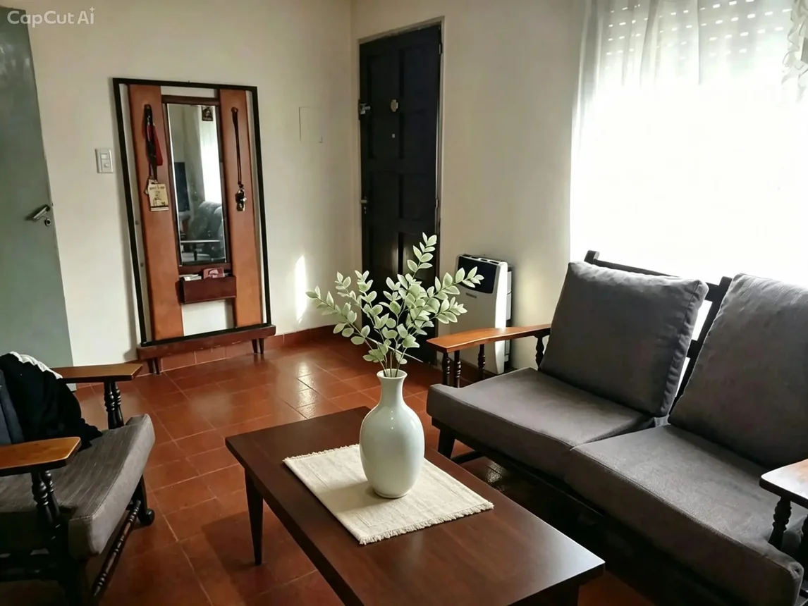 Casa en venta en Ituzaingó, foto 2