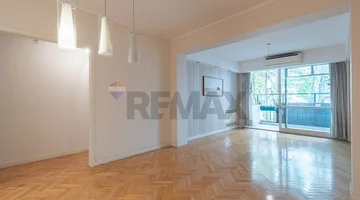 VENTA DPTO. 4 AMB. CON BALCÓN Y COCHERA EN BELGRAN