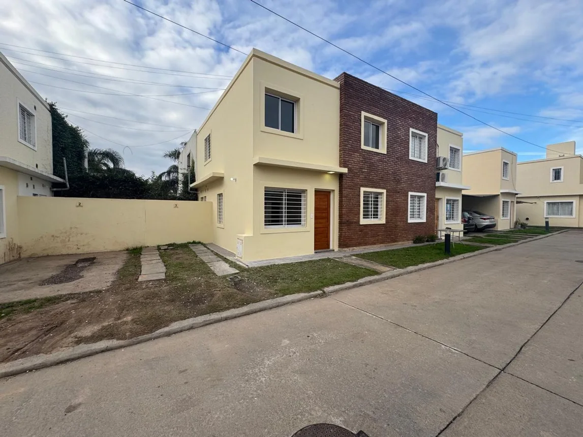 PH de 6 ambientes en venta en Córdoba, Tenerife 3300, foto 2