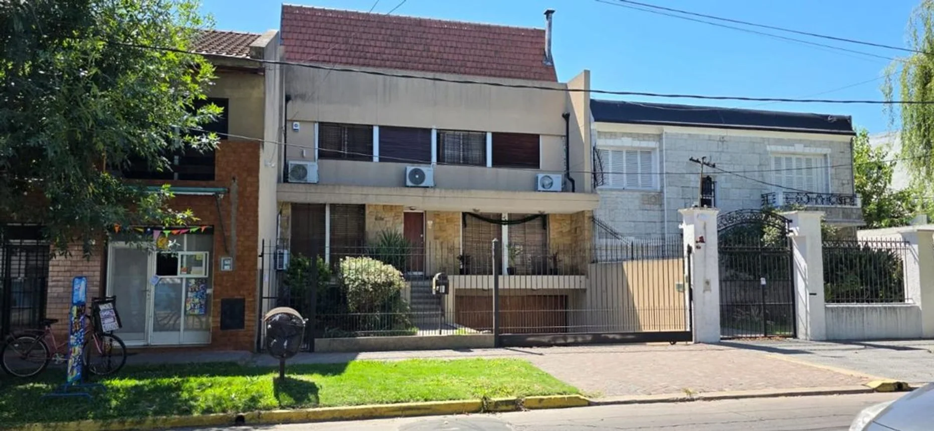 Casa en venta en Temperley