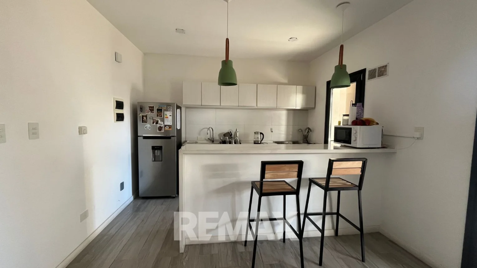 Dúplex en venta en Garín, foto 2