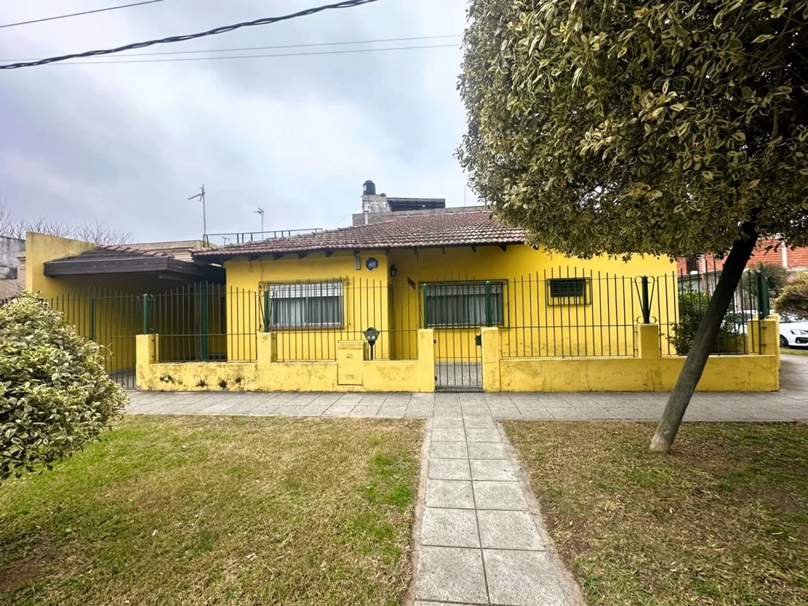Casa en venta en Tapiales