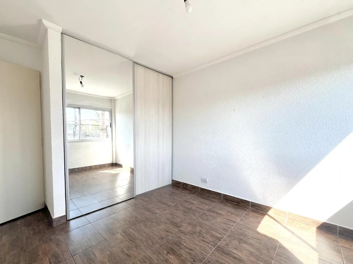 Departamento en venta en Haedo, foto 4