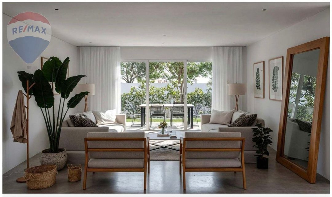 VENTA DEPTO 4 AMB. CON BALCÓN Y JARDIN PUNTA CHICA