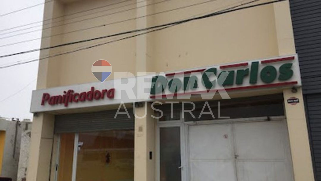 2 LOCALES EN AVENIDA