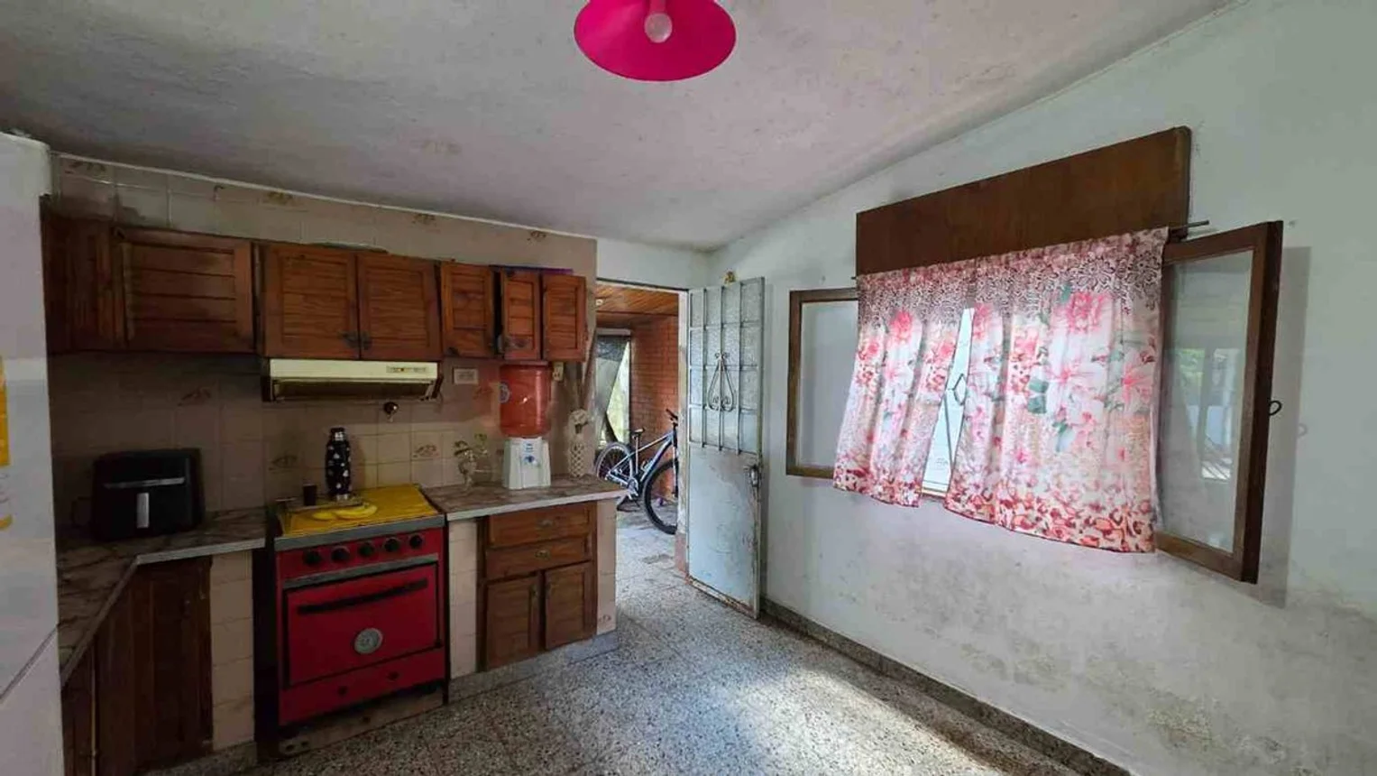 Casa en venta en Quilmes, foto 3