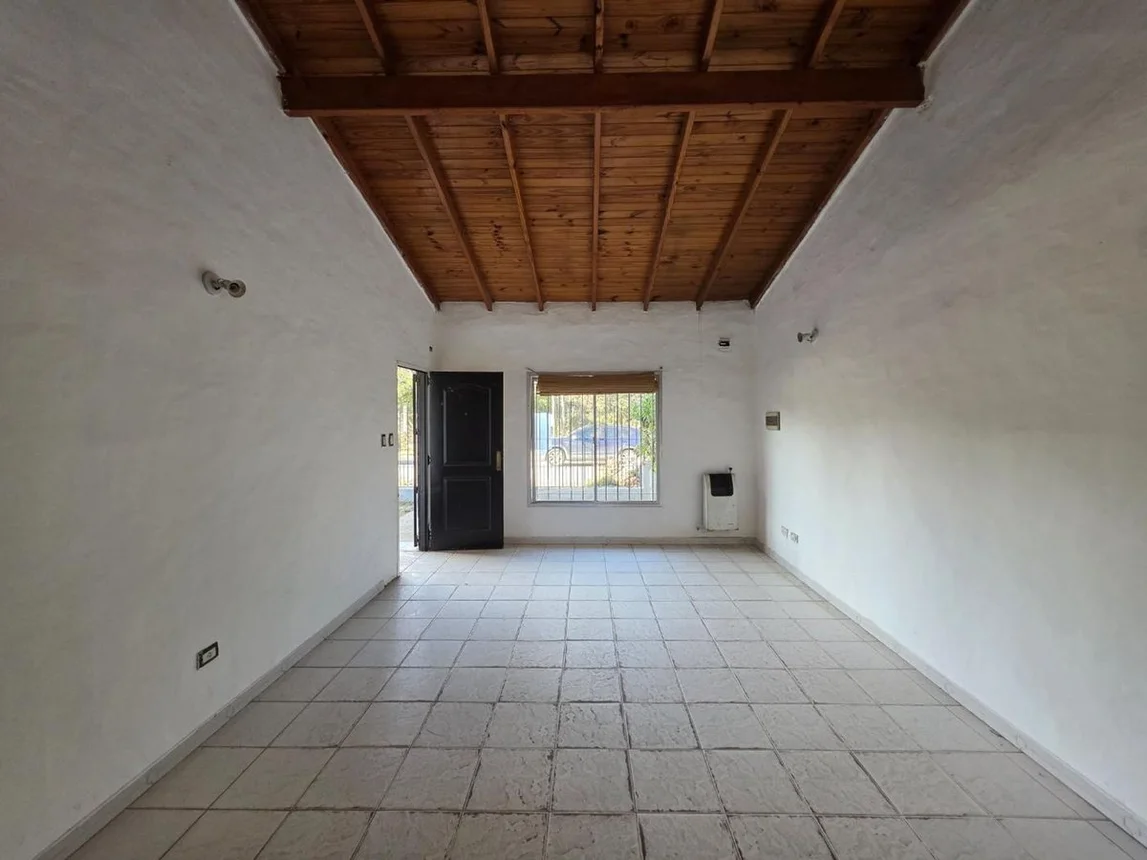 Casa en venta en Belén de Escobar, foto 2