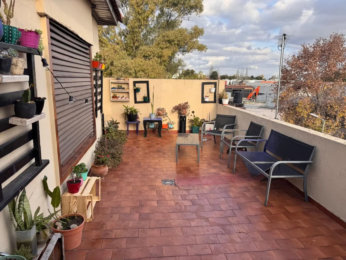 Venta casa, con departamentos y local comercial, foto 5
