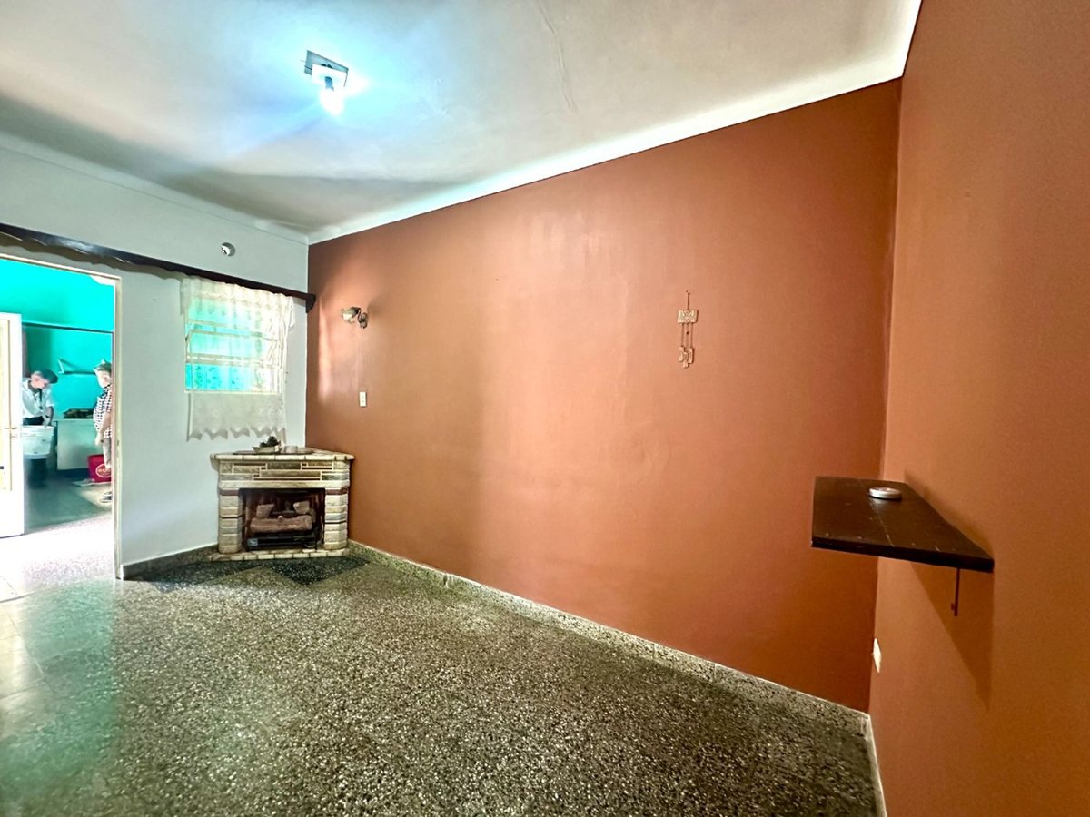 Foto 5 — VENTA CASA 3 AMBIENTES CON JARDIN QUILMES
