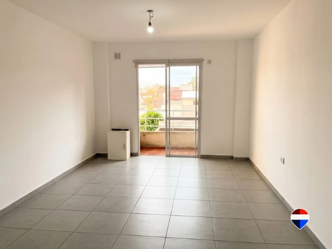 Departamento de 2 ambientes en venta en Haedo, Avenida Presidente Perón 1400, foto 2