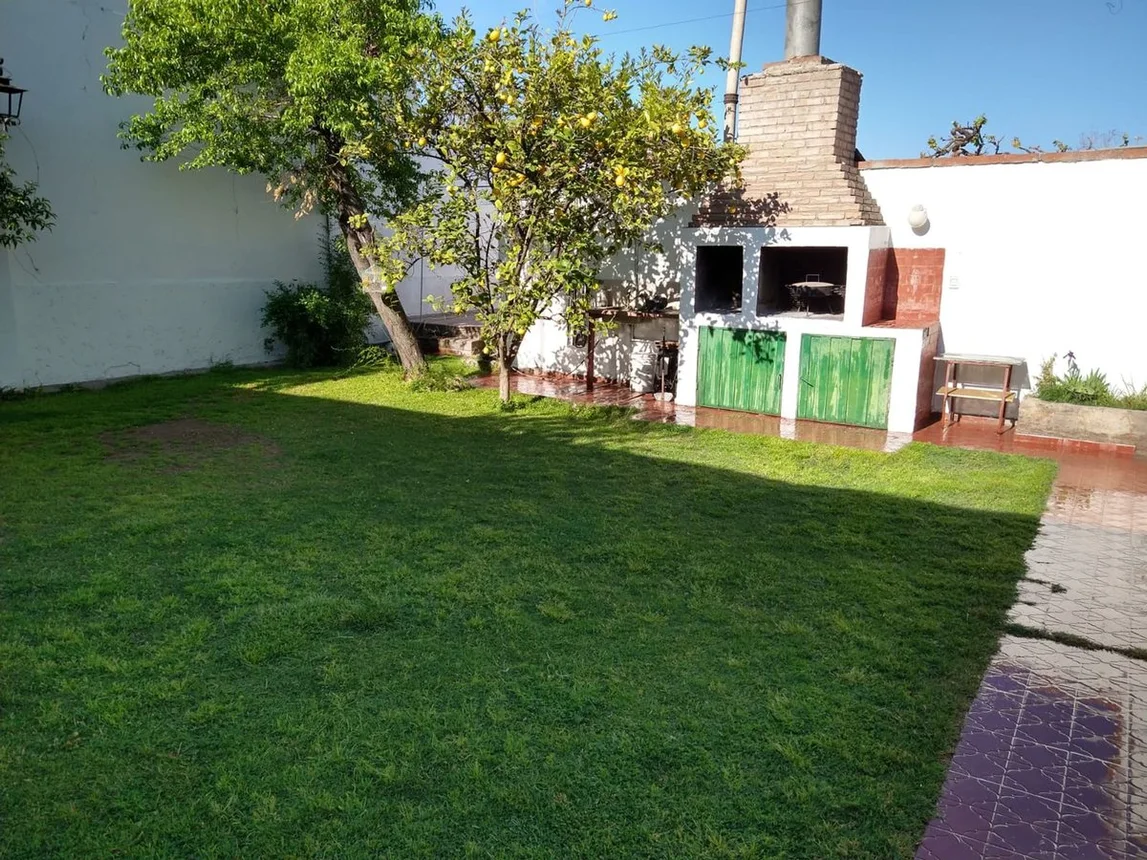 Casa en venta en Godoy Cruz