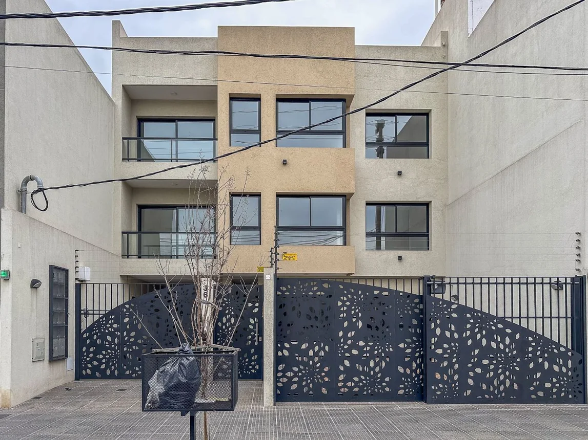 Departamento en venta en Ramos Mejía, foto 2