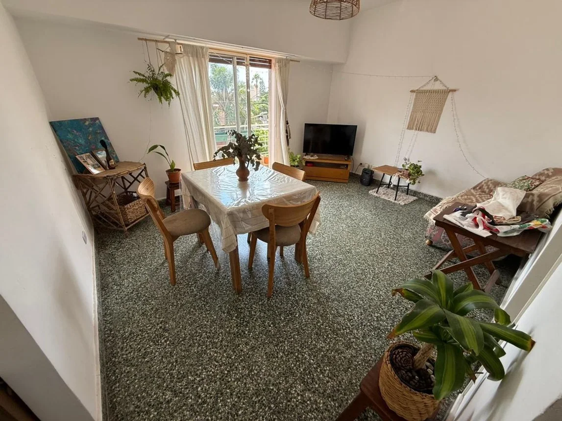 Venta amplio dpto 3 amb. tapiales c/balcón corrido, foto 1