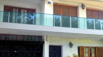 VENTA CASA SOBRE AV PELLEGRINI 5500