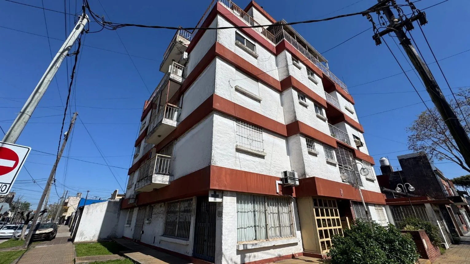 Departamento en venta en Wilde, Brandsen 6600