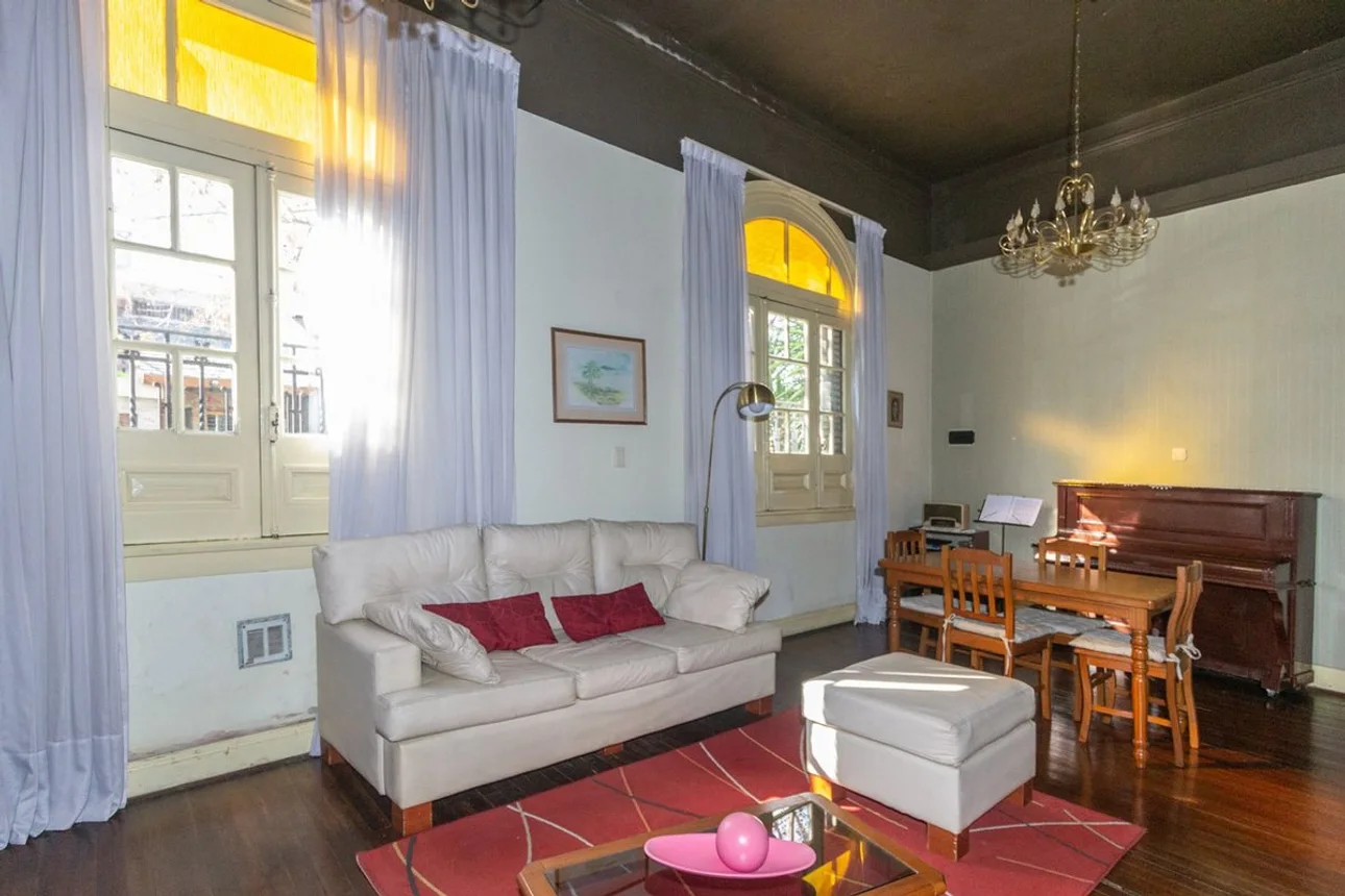 Casa en venta en Parque Avellaneda, Martínez Castro 300