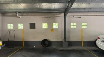 COCHERA EN VENTA ZONA CENTRO -EDIFICIO TRANVÍA 11