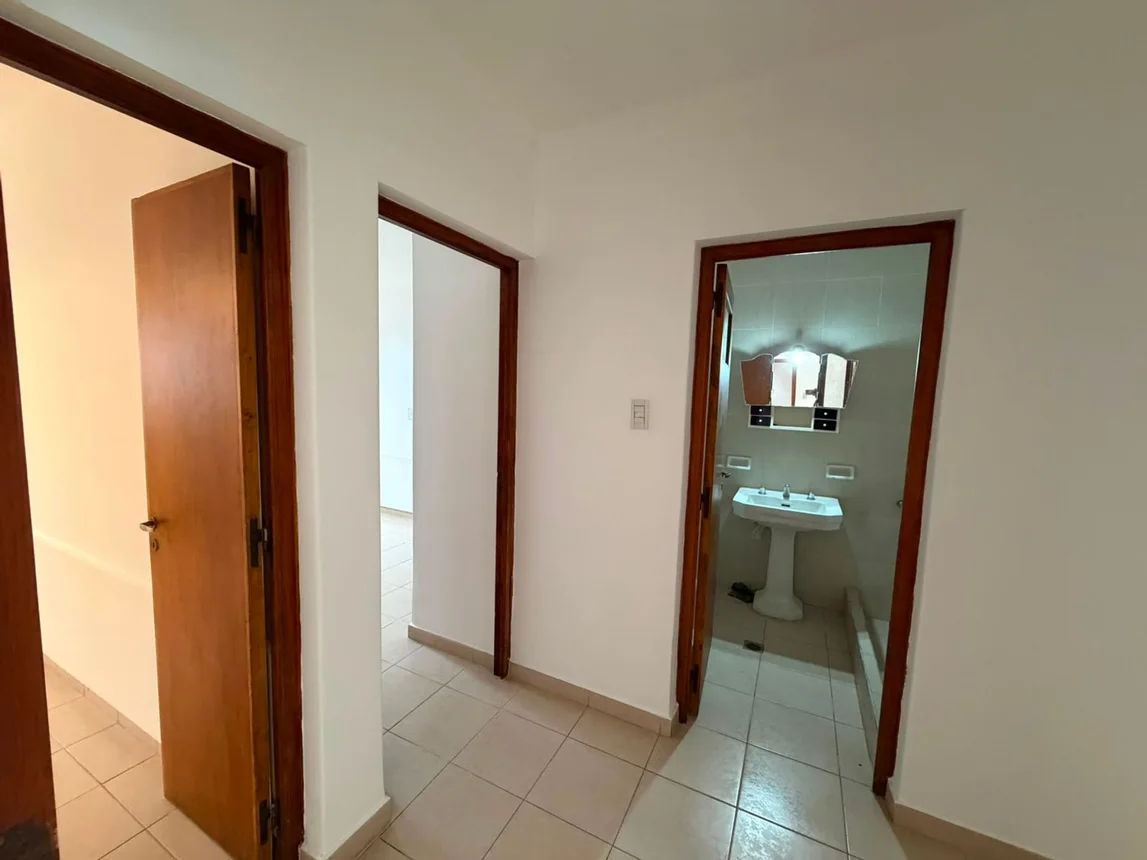 Casa de 4 ambientes en alquiler en Godoy Cruz, Manso 500, foto 3