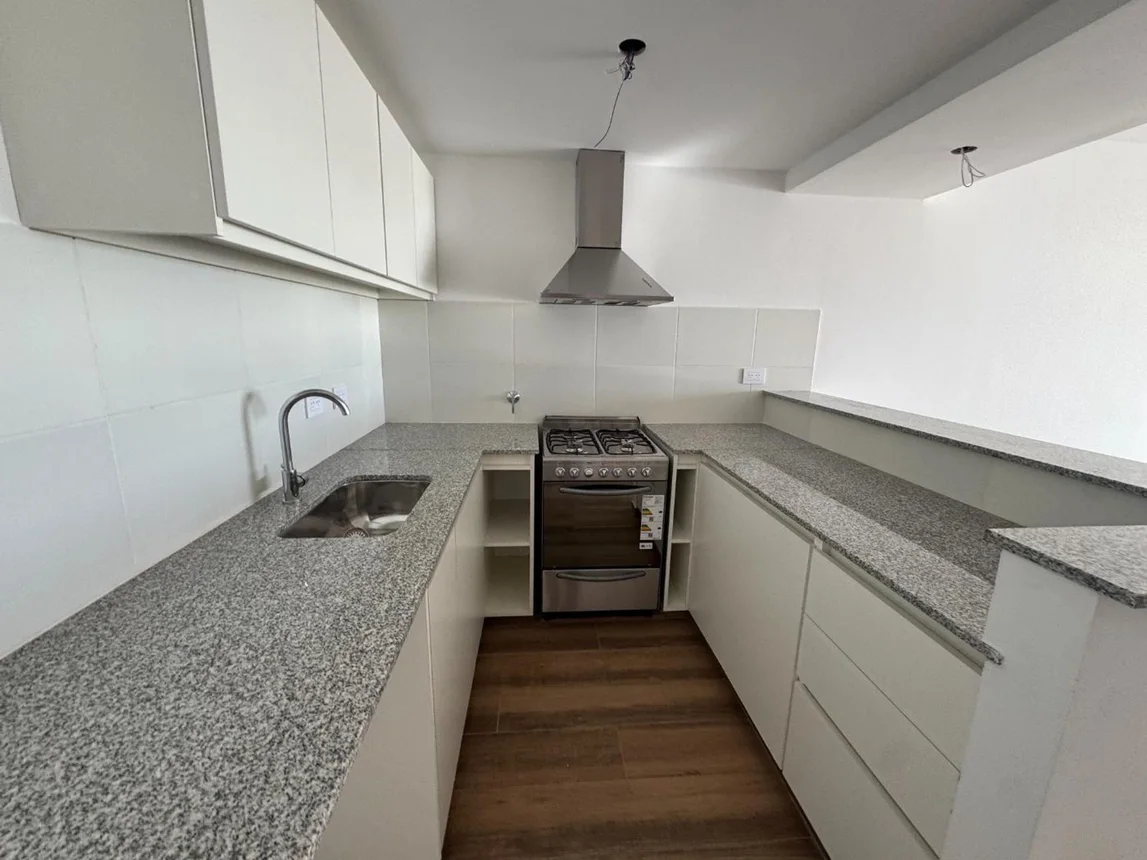 Departamento de 2 ambientes en venta en La Plata, Calle 61 Entre 17 y 18 1100, foto 3