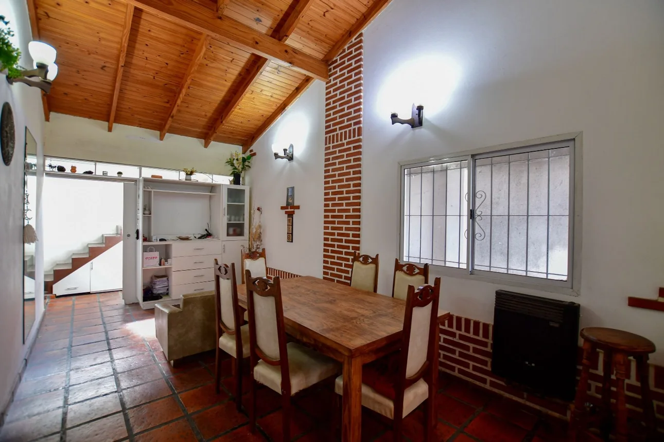 Casa de 8 ambientes en venta en Tolosa, 529 E/ 26 y 27 3100, foto 5