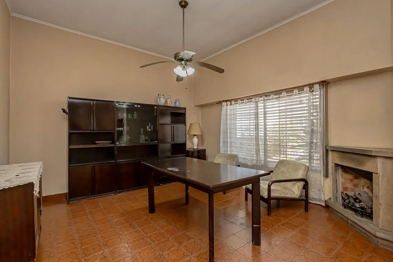 Casa en venta en Morón, foto 2