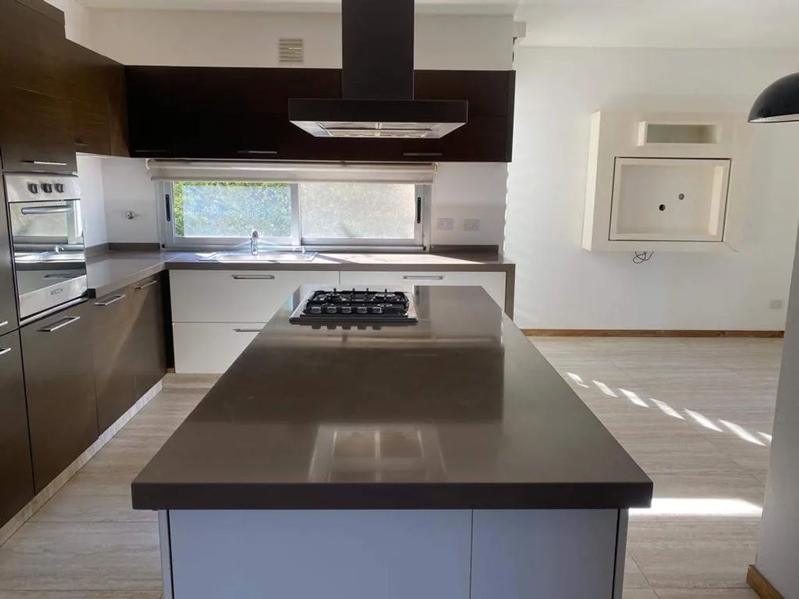 Casa de 8 ambientes en venta en Rincón de Milberg, Avenida del Golf 1500, foto 3