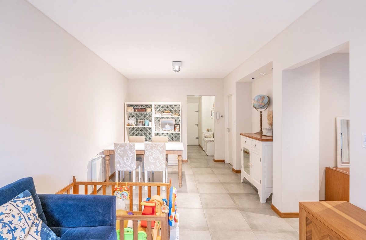 Foto 5 — VENTA DEPTO 3 AMBIENTES CON COCHERA Y JARDÍN