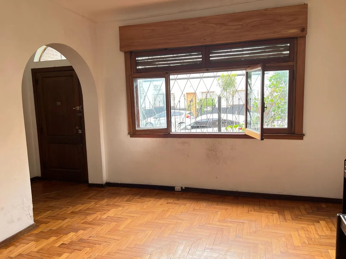 Casa de 6 ambientes en venta en Saavedra, Estomba 3200, foto 3