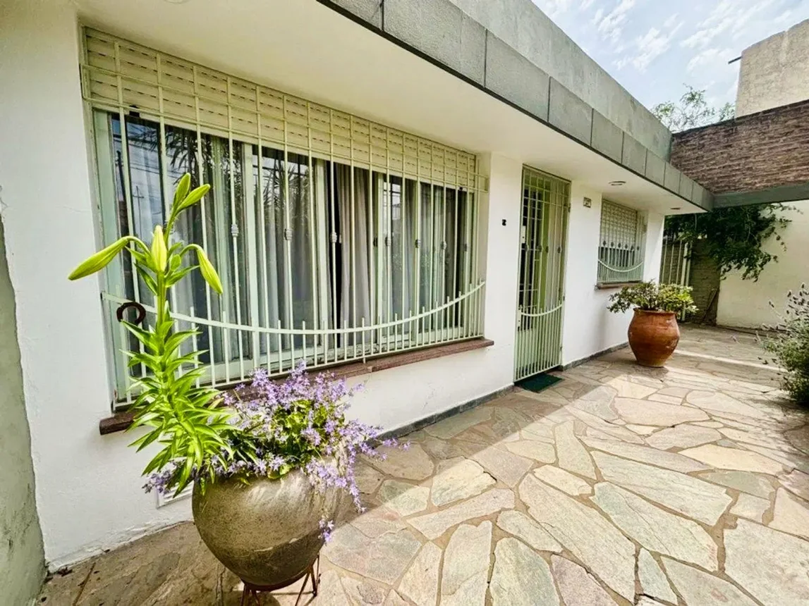 Casa en venta en Villa Luzuriaga, foto 4