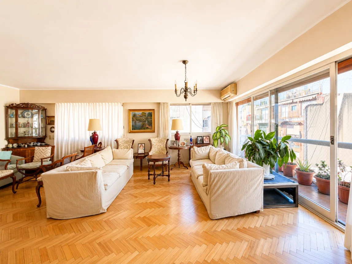 Piso de 5 ambientes en venta en Recoleta, Talcahuano 1200, foto 3