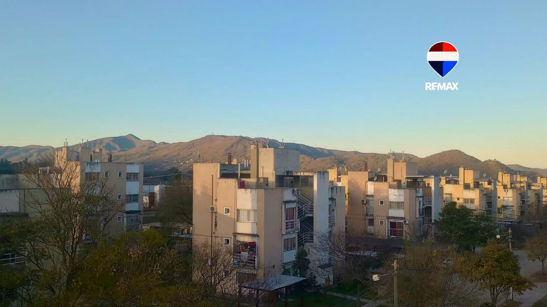 ALQUILER DPTO MONOAMBIENTE C/COCHERA EN EL HUAICO