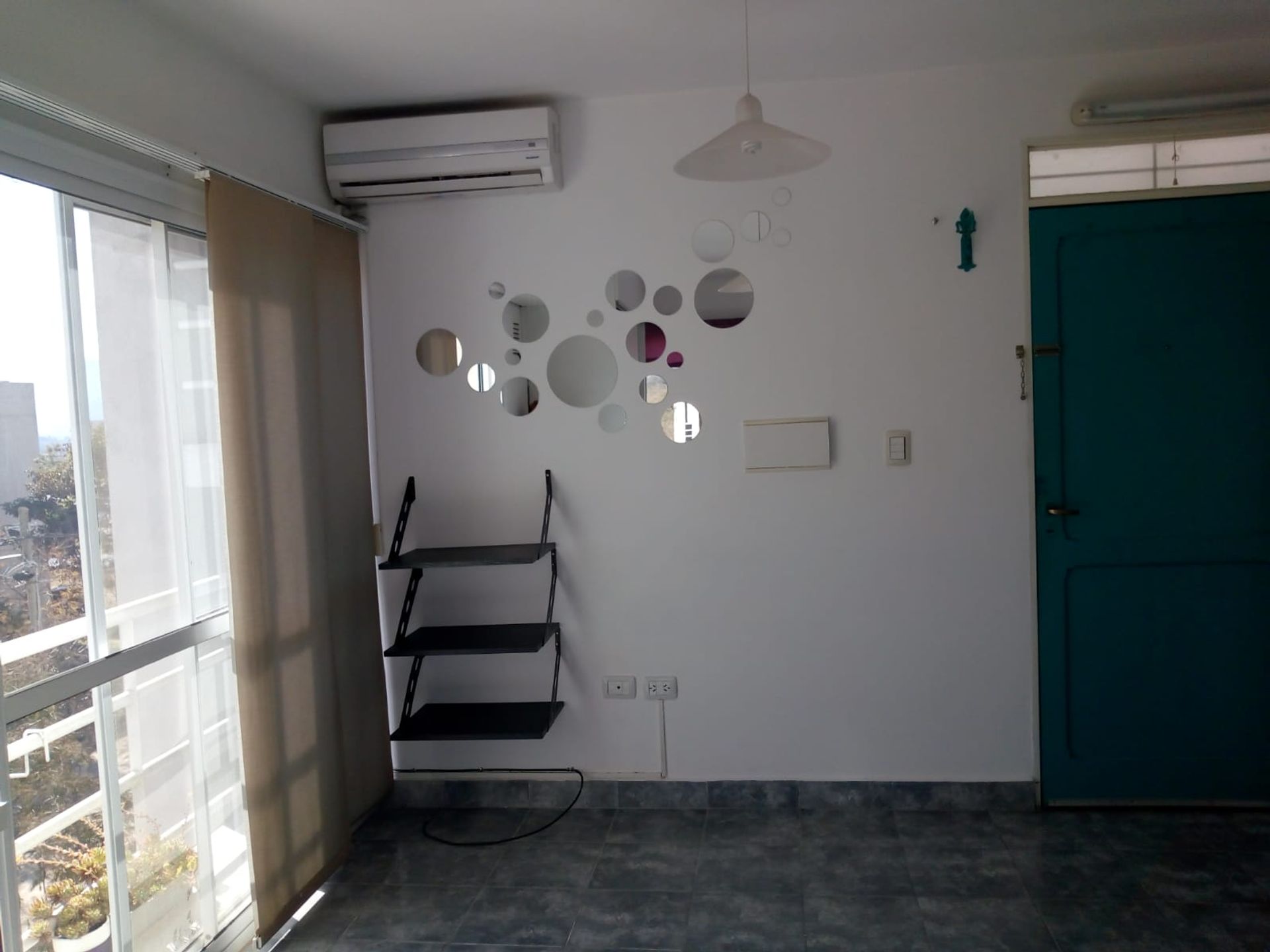 ALQUILER DPTO MONOAMBIENTE C/COCHERA EN EL HUAICO - foto 4