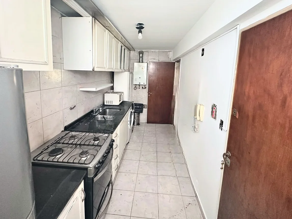 Departamento de 4 ambientes en alquiler en Córdoba, Jujuy 100, foto 3
