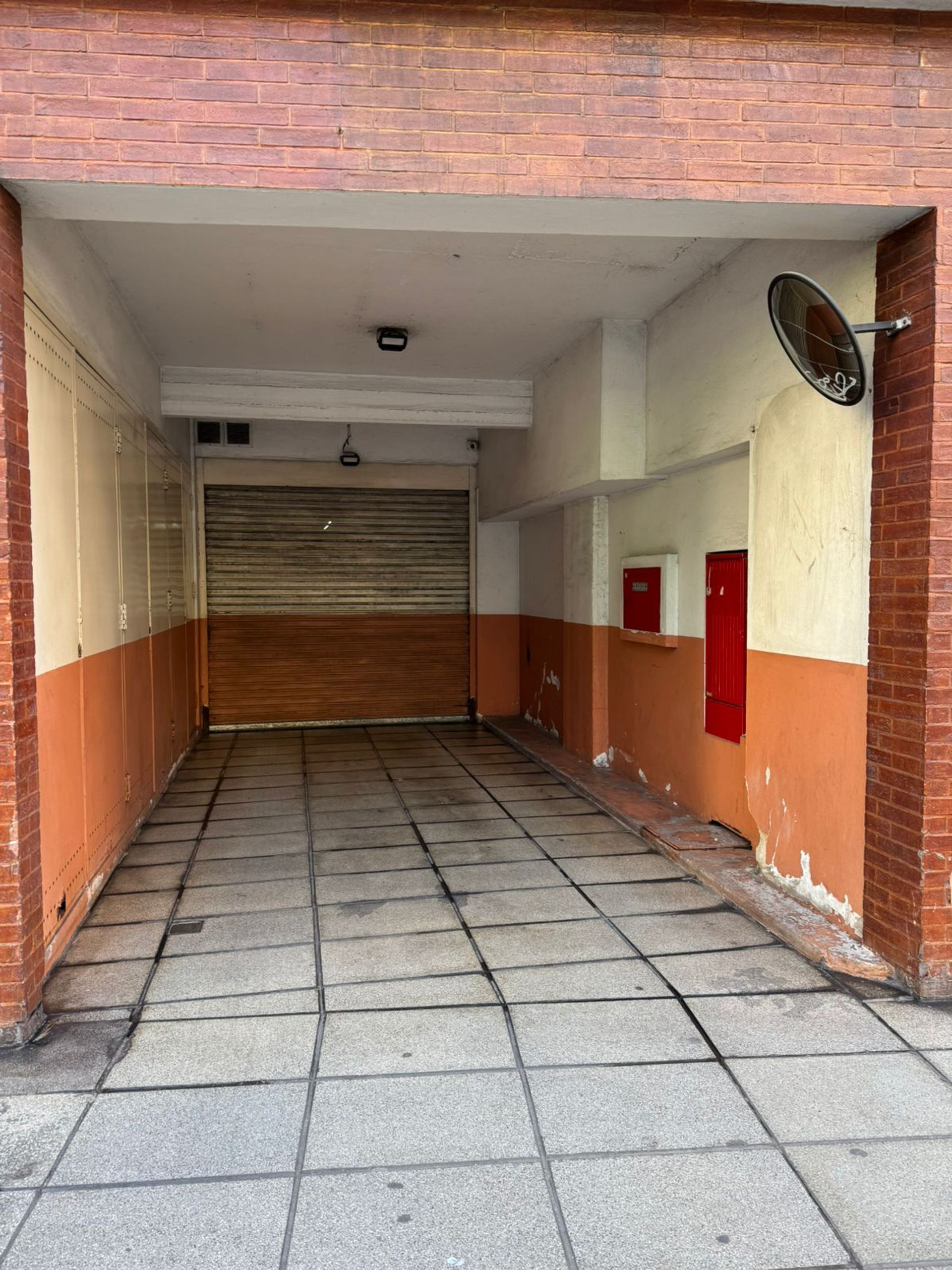 Foto 2 — VENTA COCHERA EN SAN CRISTOBAL