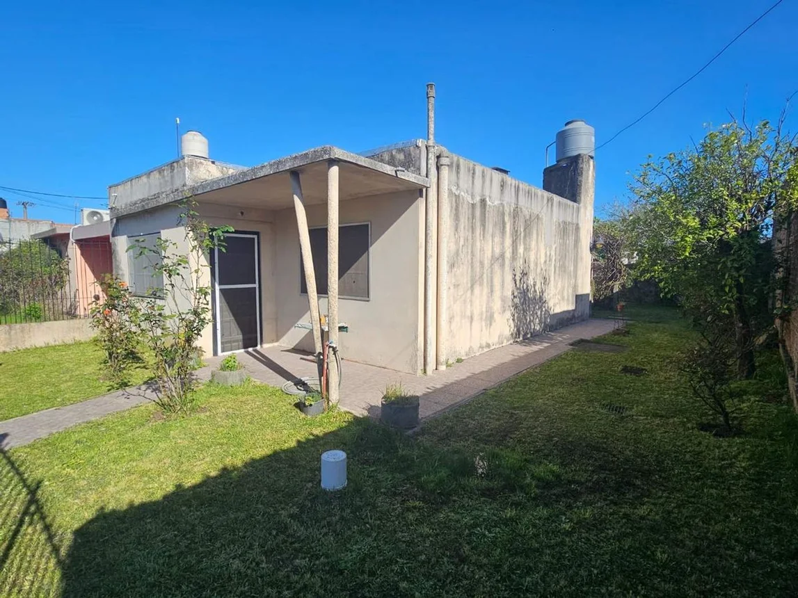 Casa de 3 ambientes en venta en González Catán, Totoral 900, foto 2