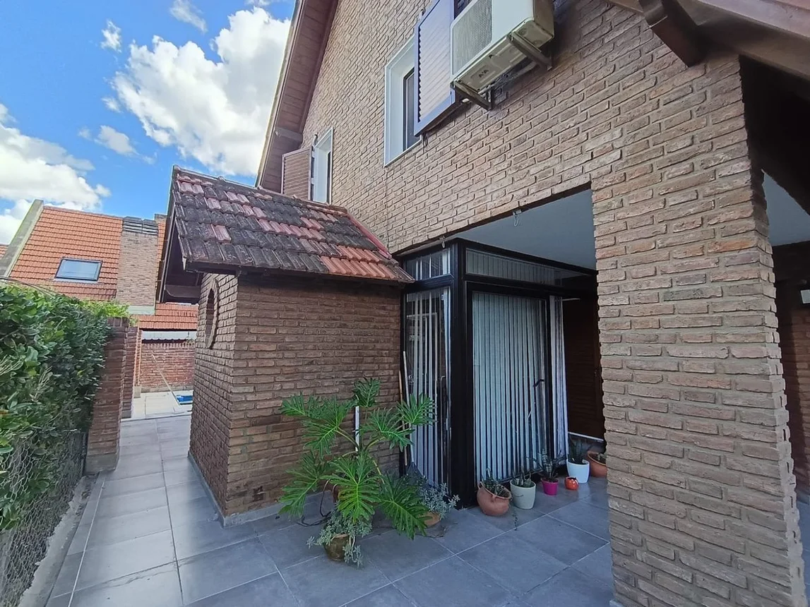 Casa de 6 ambientes en venta en Bella Vista, Santa Fe 2800, foto 3