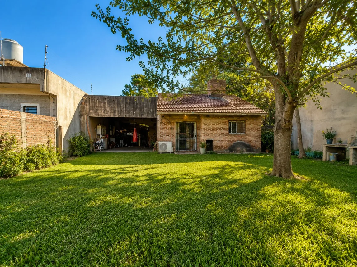 Casa de 2 ambientes en venta en Berazategui, 314 E/ 365 y 365 A 1500, foto 2