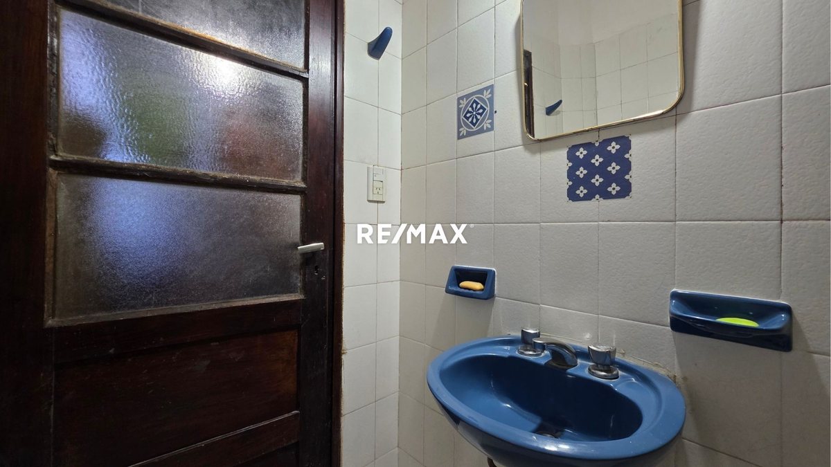 CASA VENTA AV. SARMIENTO MACROCENTRO 3 DORMITORIOS - foto 7