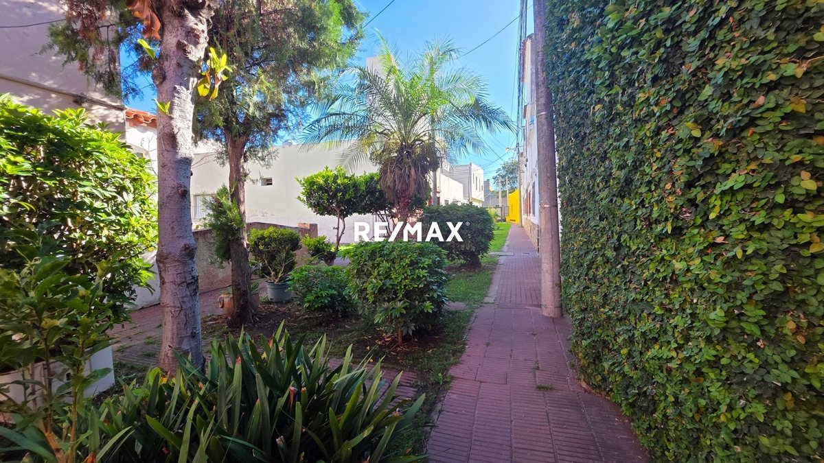 CASA VENTA AV. SARMIENTO MACROCENTRO 3 DORMITORIOS - foto 15