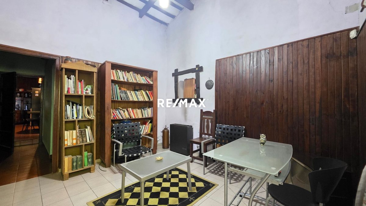 CASA VENTA AV. SARMIENTO MACROCENTRO 3 DORMITORIOS - foto 4