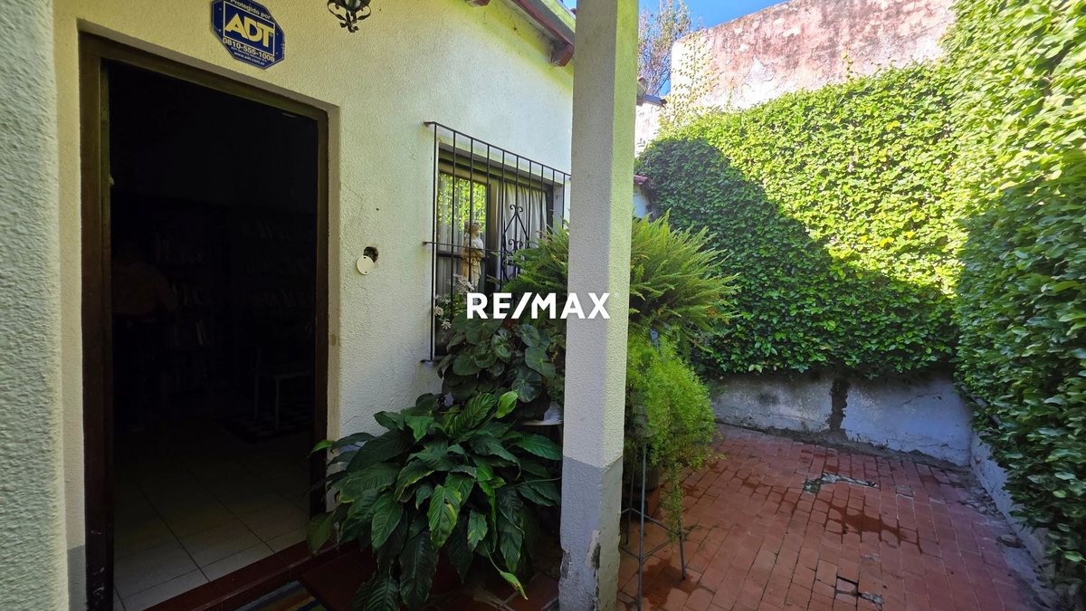 CASA VENTA AV. SARMIENTO MACROCENTRO 3 DORMITORIOS - foto 10