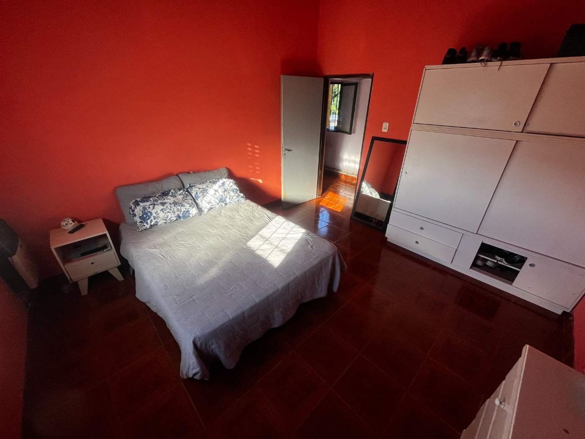CASA EN VENTA DOS PLANTAS BARRIO MATHEU - foto 5