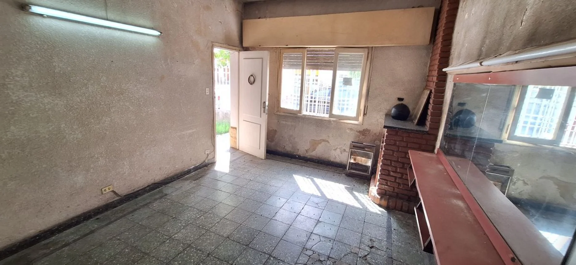 Casa en venta en Villa Sarmiento, foto 3
