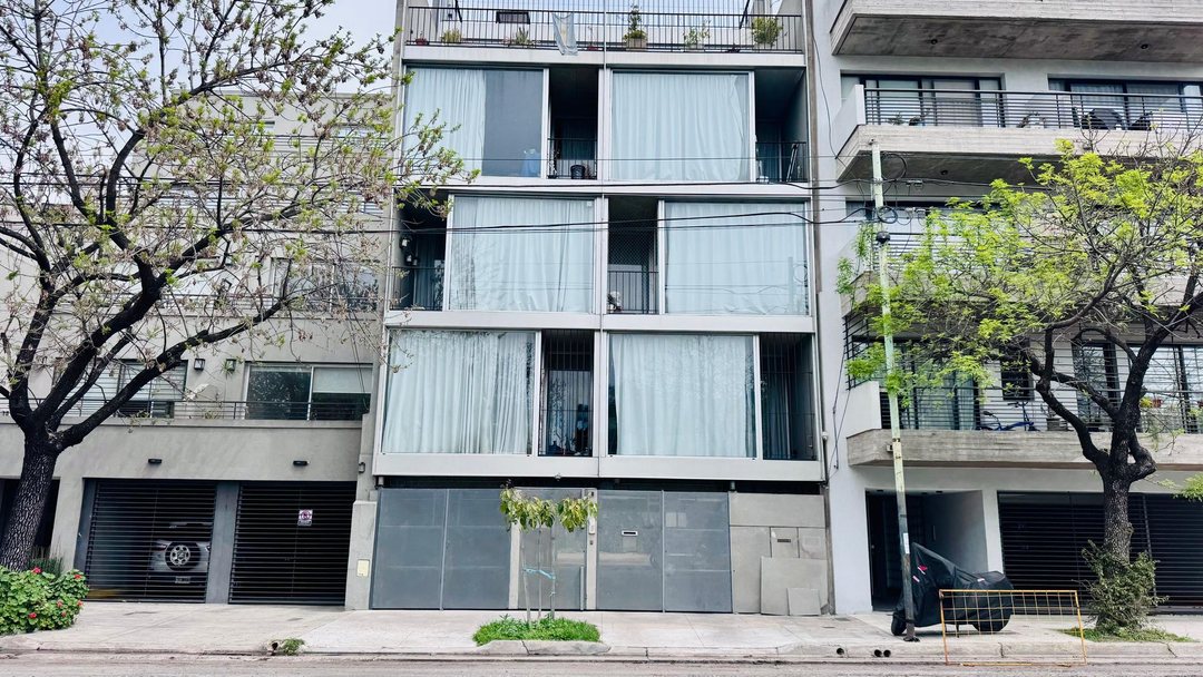 VENTA MONOAMBIENTE DIVISIBLE EN SAAVEDRA